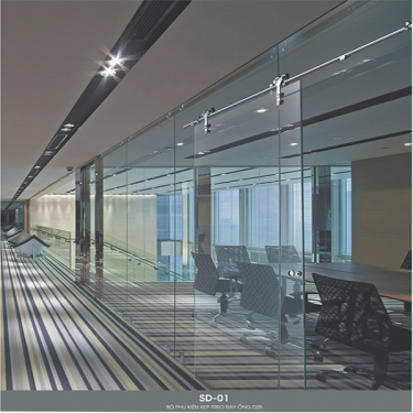 Tìm hiểu về cửa kính cường lực lùa treo Cua-kinh-truot-lua-ray-375x375