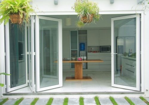 Tư vấn lắp đặt cửa kính cường lực tại quận Tây Hồ