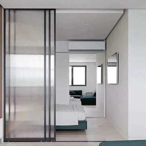Cửa nhôm Slim với với nhiều mẫu mã, độ bền cao luôn là sự lựa chọn tối ưu cho nhiều gia chủ.